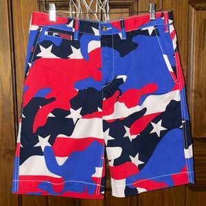 Ralph Lauren Camo Red White Blu Men’s shorts. Inseam 10” waist 31. NWT
